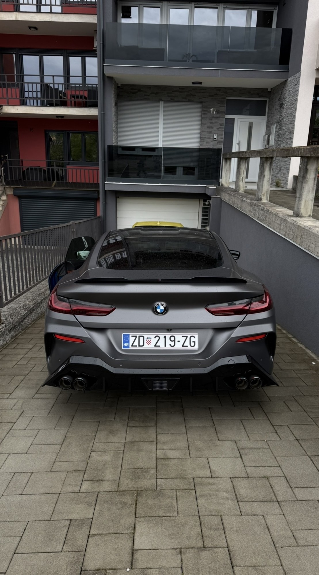 BMW M8